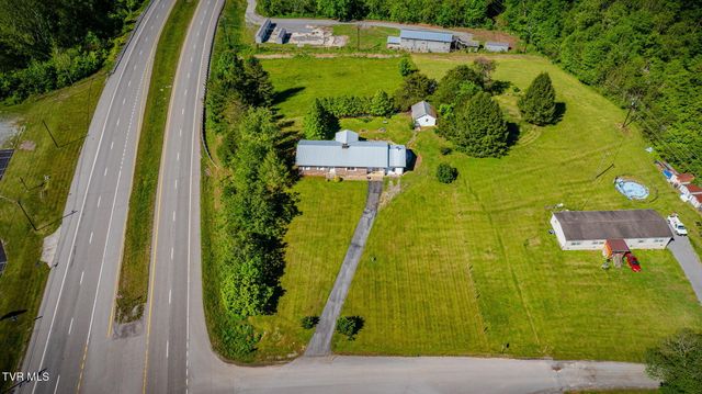 117 Kelly Road, Pennington Gap, VA 24277