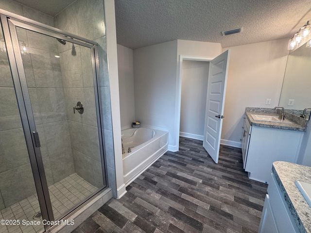 1370 Schumann Drive, Sebastian, FL 32958