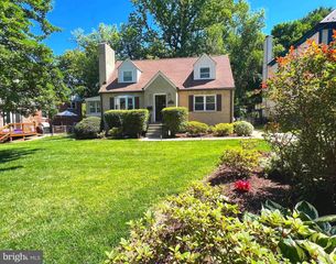 8909 2ND AVE, Silver Spring, MD 20910