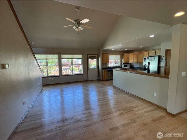 6209 25th Street NE, Tacoma, WA 98422