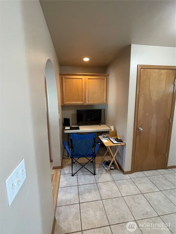 6209 25th Street NE, Tacoma, WA 98422