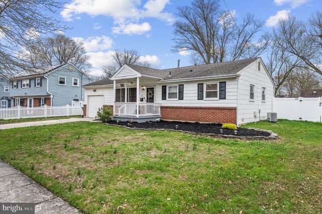 6 SUSSEX RD, Marlton, NJ 08053