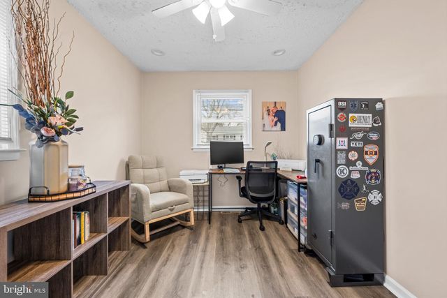 6 SUSSEX RD, Marlton, NJ 08053