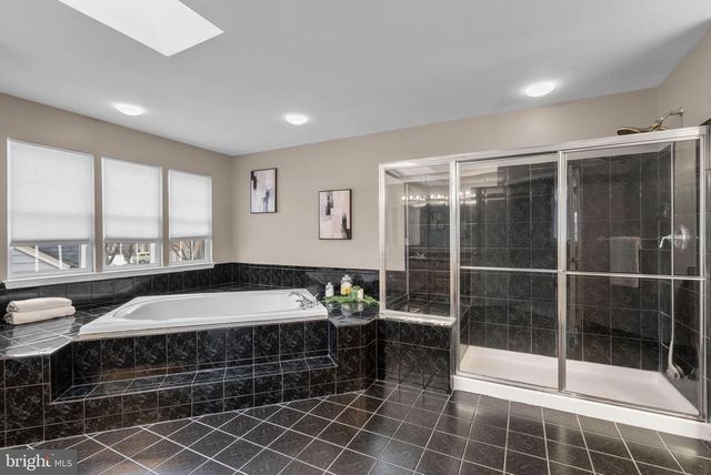 11525 SENECA FOREST CIRCLE, Germantown, MD 20876