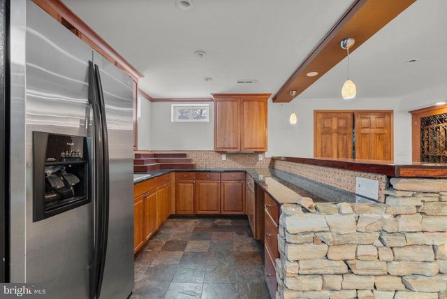 11525 SENECA FOREST CIRCLE, Germantown, MD 20876