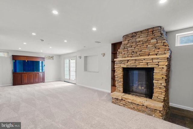 11525 SENECA FOREST CIRCLE, Germantown, MD 20876