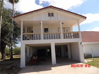 2417 S Clearview SE Drive, Donna, TX 78537