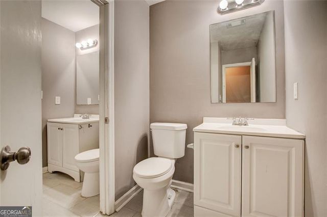 8962 BENTWOOD Lane, Riverdale, GA 30274