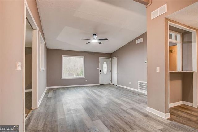 8962 BENTWOOD Lane, Riverdale, GA 30274