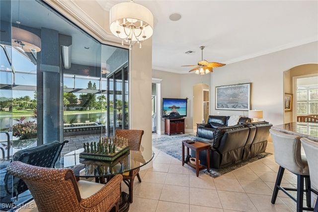 8983 Star Tulip CT, Naples, FL 34113