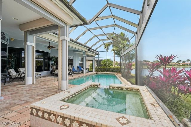 8983 Star Tulip CT, Naples, FL 34113