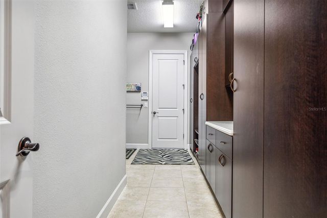 8530 GRAND ALBERATO ROAD, Tampa, FL 33647