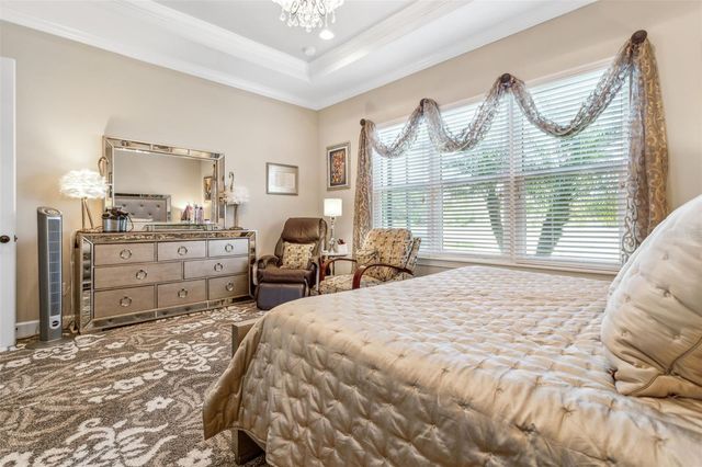 8530 GRAND ALBERATO ROAD, Tampa, FL 33647