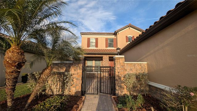 8530 GRAND ALBERATO ROAD, Tampa, FL 33647