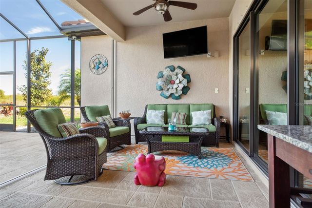 8530 GRAND ALBERATO ROAD, Tampa, FL 33647