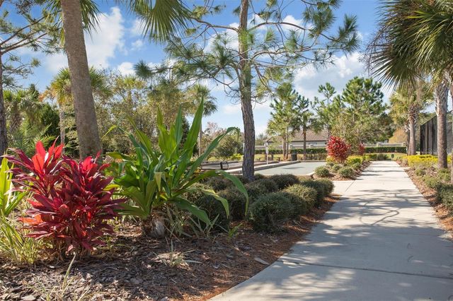 8530 GRAND ALBERATO ROAD, Tampa, FL 33647