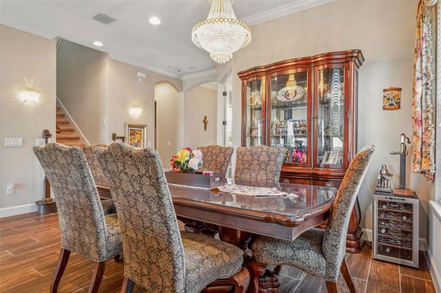 8530 GRAND ALBERATO ROAD, Tampa, FL 33647