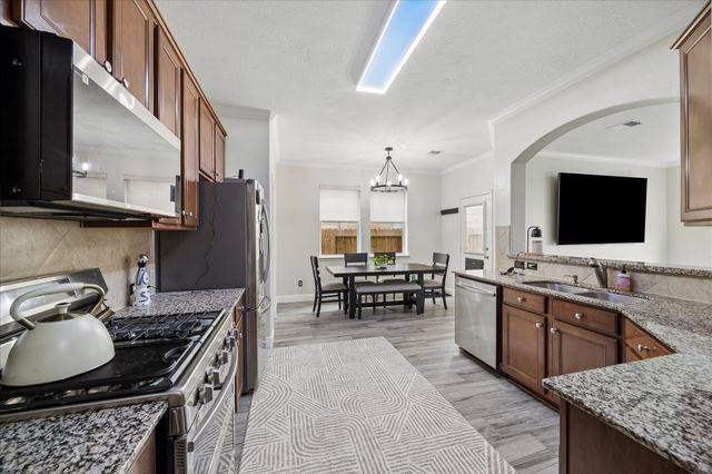 15123 Sun Glaze Court, Humble, TX 77346