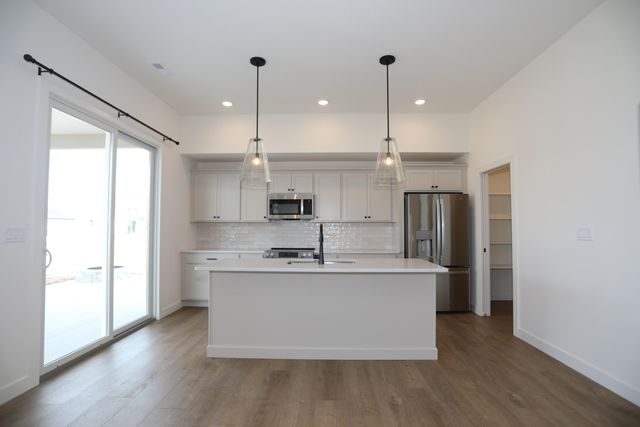 4609 CHAMBERS BAY DR, Columbia, MO 65201