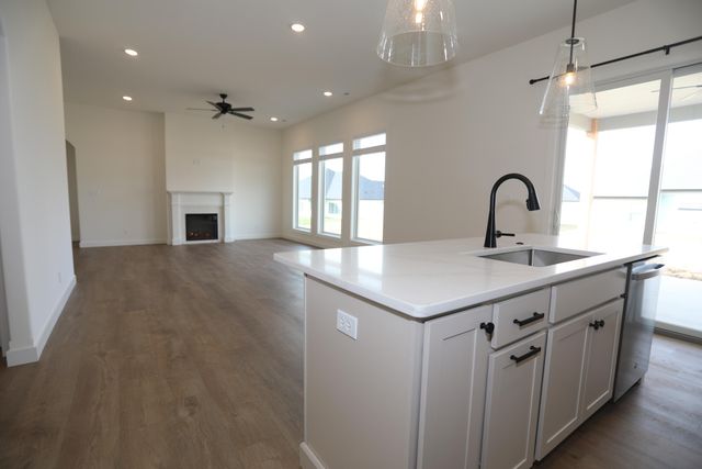 4609 CHAMBERS BAY DR, Columbia, MO 65201