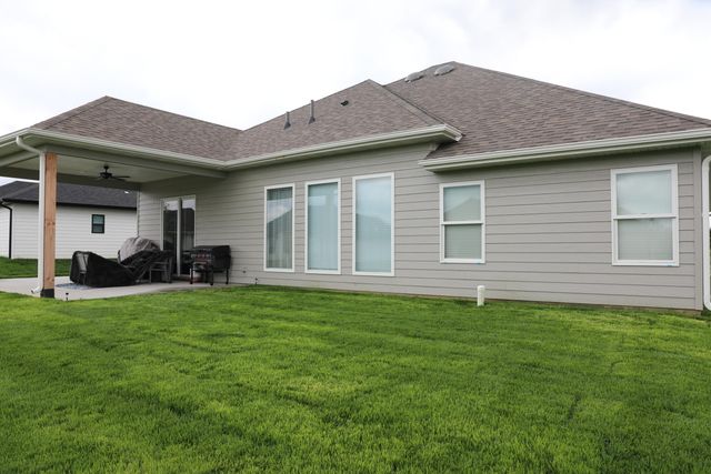 4609 CHAMBERS BAY DR, Columbia, MO 65201