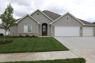 4609 CHAMBERS BAY DR, Columbia, MO 65201