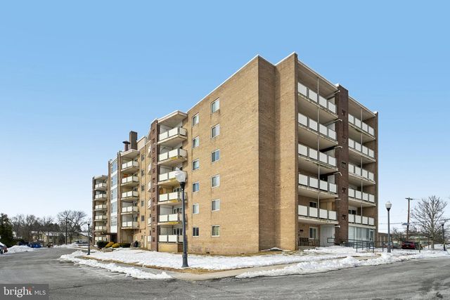 207 SUSSEX HOUSE, Cherry Hill, NJ 08034