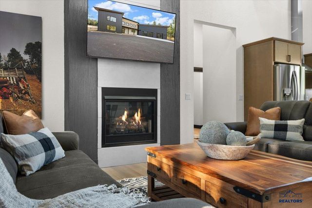 11270 ASHLAND CT, Lead, SD 57754