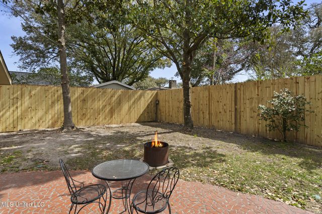 4 Chimney Cross, Long Beach, MS 39560