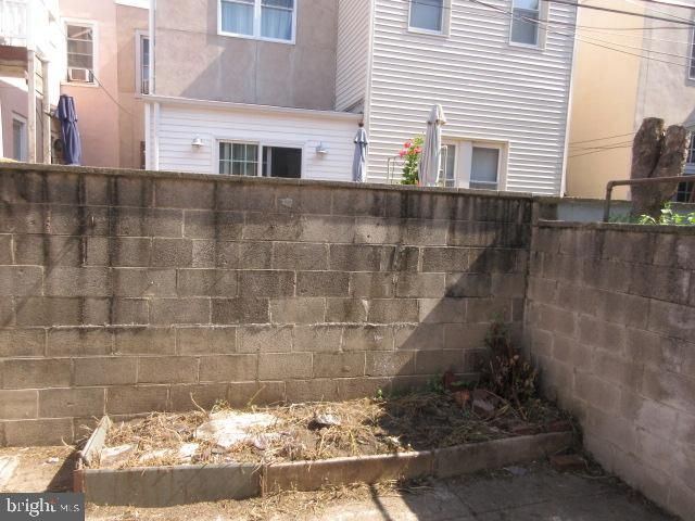 207 WATKINS ST, Philadelphia, PA 19148