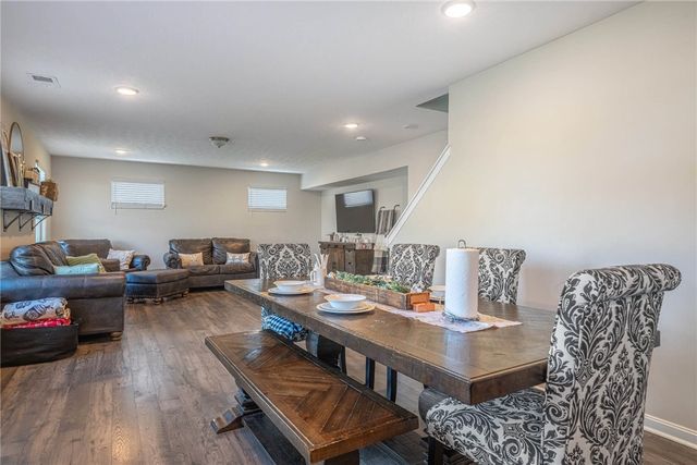 1512 Knightsbridge Court, Carlisle, OH 45005