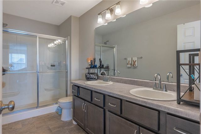 1512 Knightsbridge Court, Carlisle, OH 45005