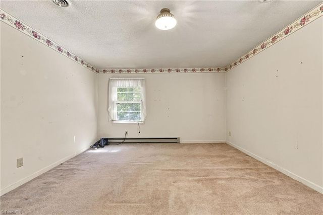 5704 Kings Court, Pleasant Garden, NC 27313