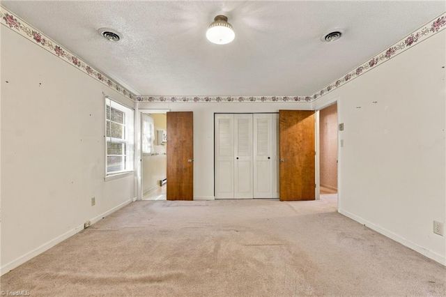 5704 Kings Court, Pleasant Garden, NC 27313