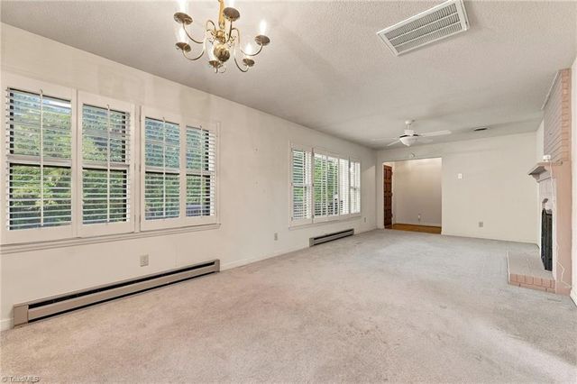 5704 Kings Court, Pleasant Garden, NC 27313