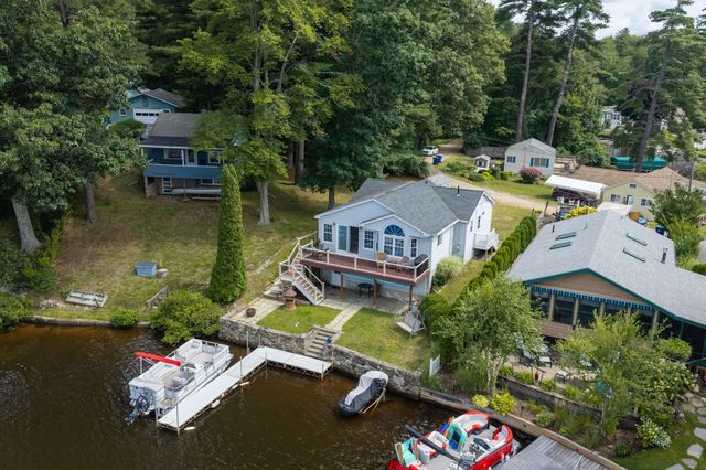4 Shore Ln, Holland, MA 01521