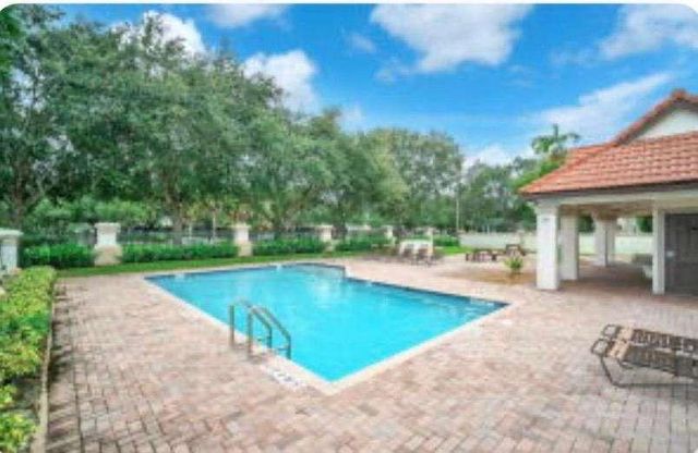 9761 Darlington Place 9761, Cooper City, FL 33328