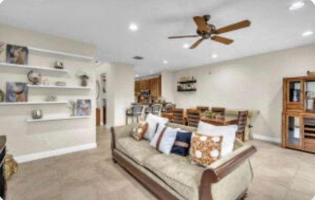 9761 Darlington Place 9761, Cooper City, FL 33328