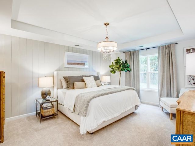 157 LOOKOVER TER, Stuarts Draft, VA 24477