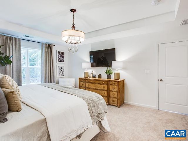 157 LOOKOVER TER, Stuarts Draft, VA 24477