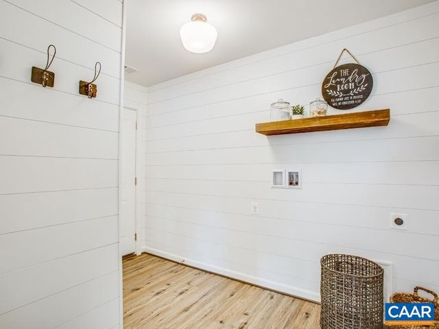 157 LOOKOVER TER, Stuarts Draft, VA 24477