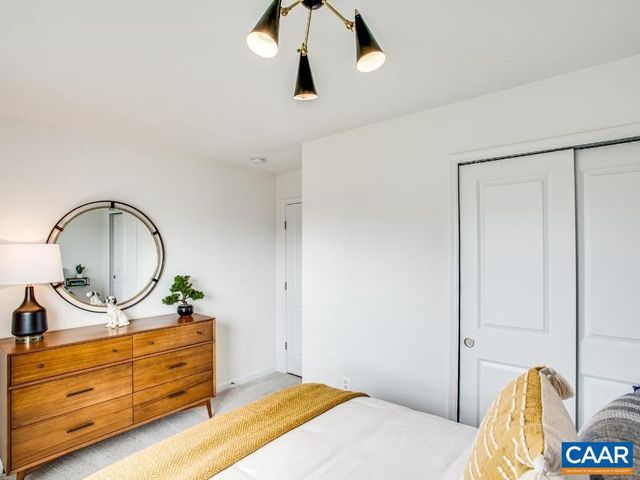 157 LOOKOVER TER, Stuarts Draft, VA 24477