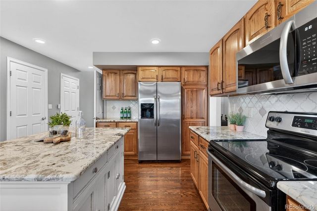 1774 Spring Water Place, Highlands Ranch, CO 80129