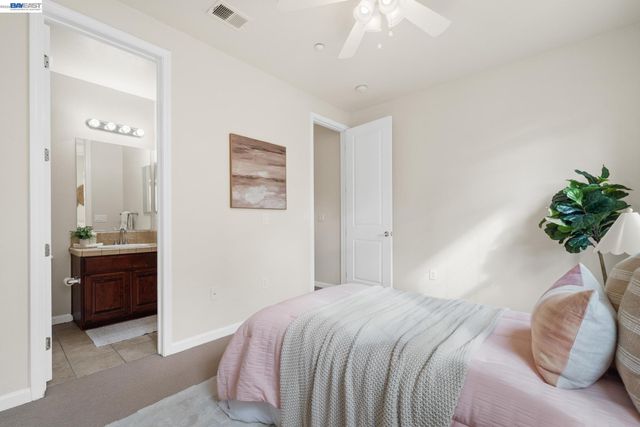 3703 Whitworth Dr, Dublin, CA 94568