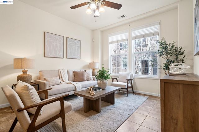 3703 Whitworth Dr, Dublin, CA 94568