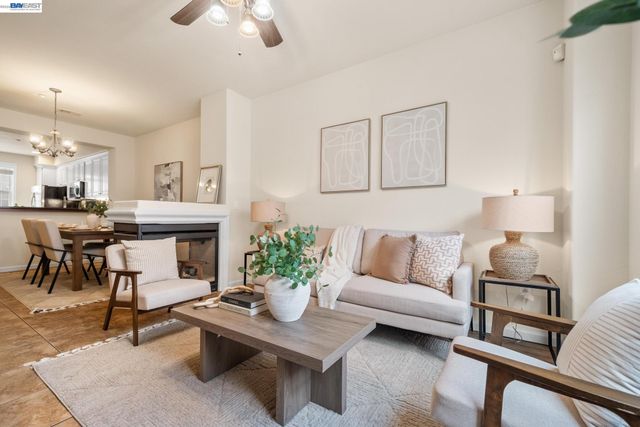 3703 Whitworth Dr, Dublin, CA 94568