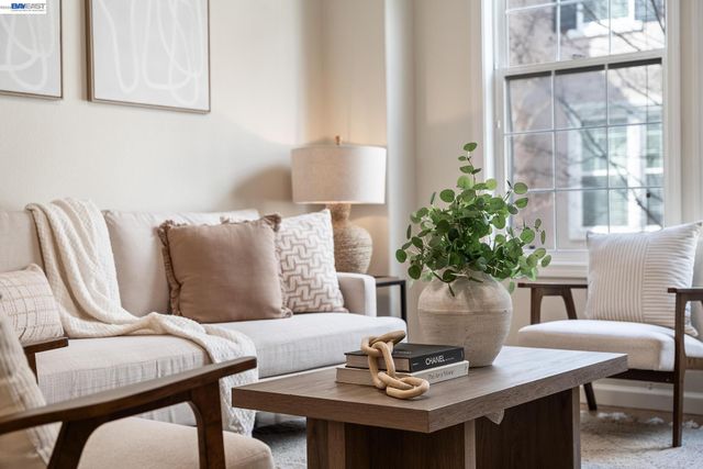 3703 Whitworth Dr, Dublin, CA 94568