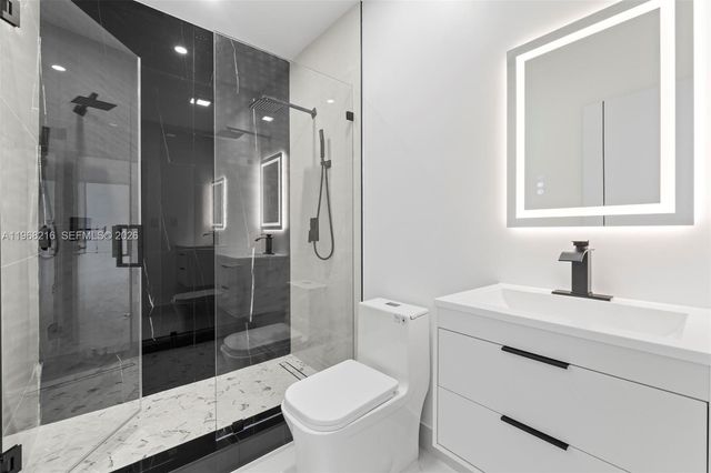 14950 NE 2nd Ave, Miami, FL 33161