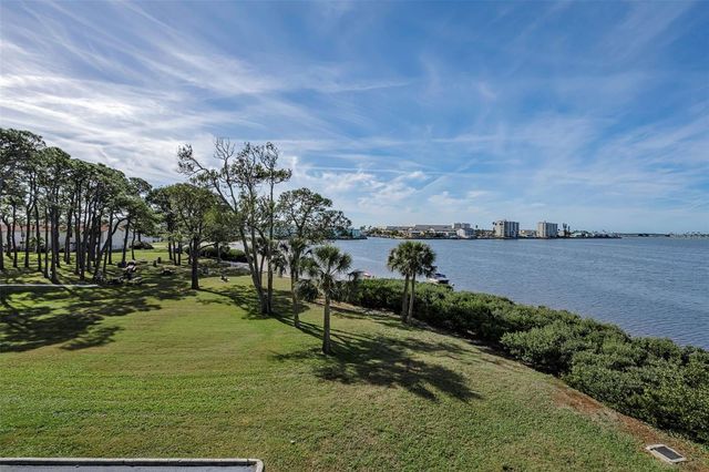 2700 BAYSHORE BOULEVARD 11-209, Dunedin, FL 34698