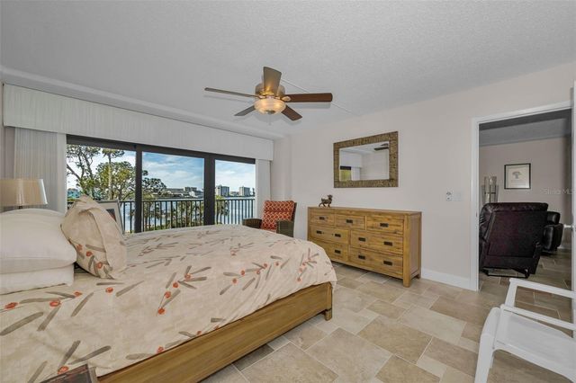 2700 BAYSHORE BOULEVARD 11-209, Dunedin, FL 34698